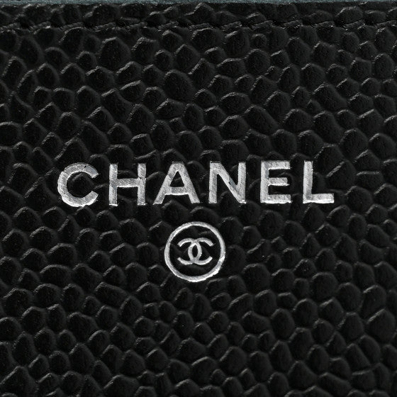 Wallet On Chain Quilted Caviar WOC