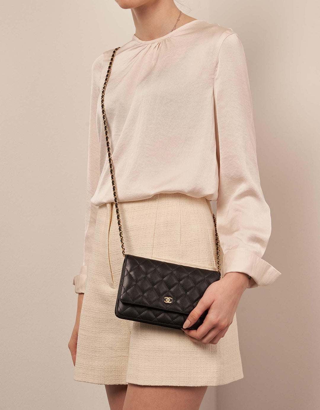 Wallet On Chain Quilted Caviar WOC - RELAVISH