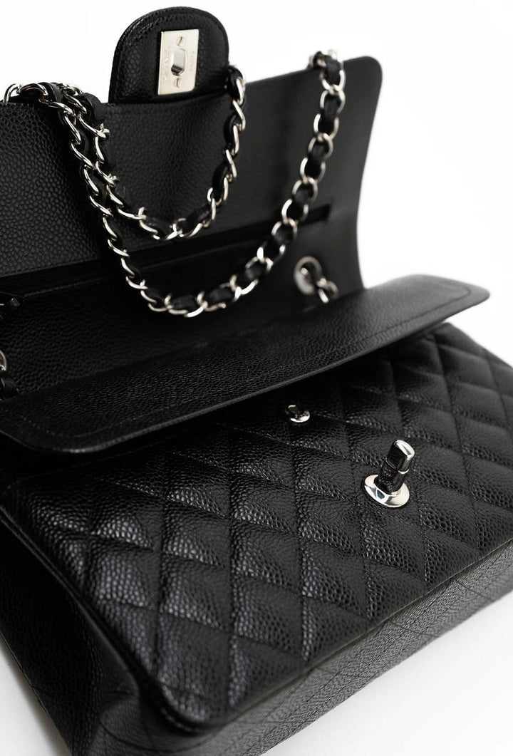Chanel Classic Double Flap Bag Quilted Caviar Medium -