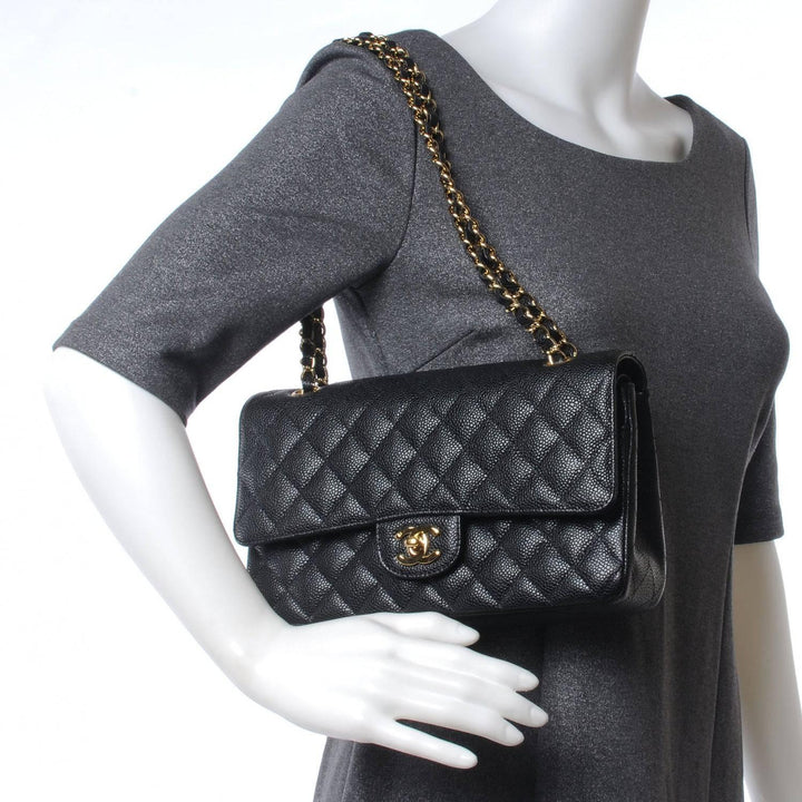 Chanel Classic Double Flap Bag Quilted Caviar Medium -